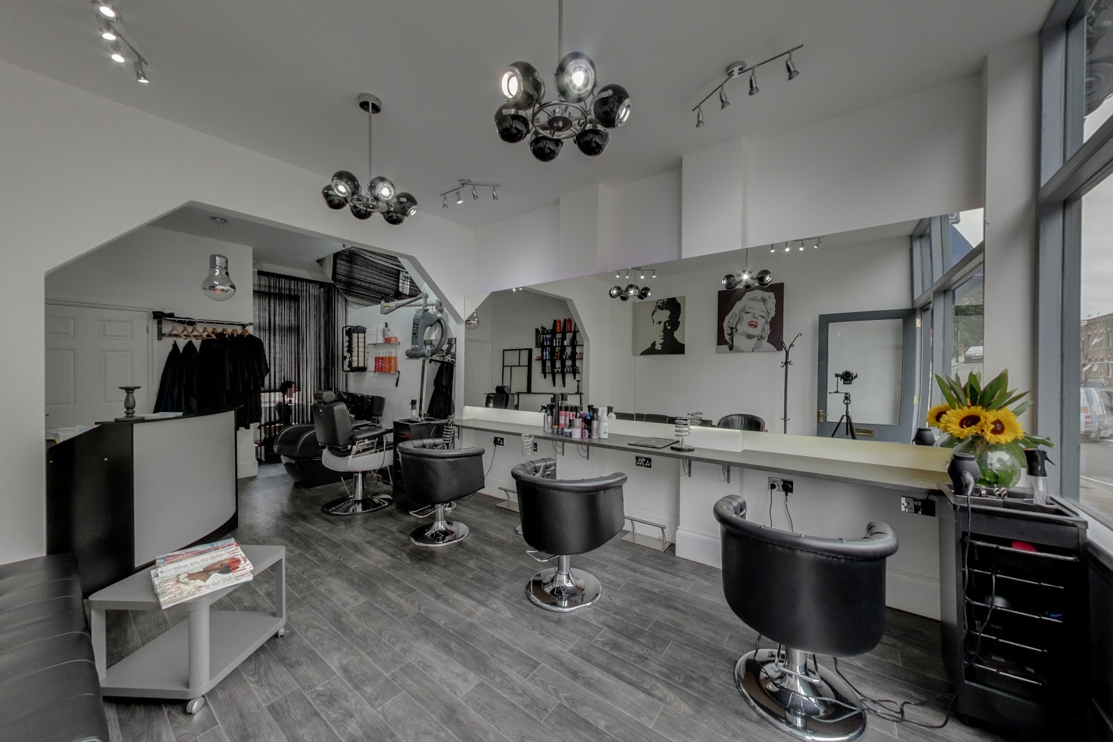 Instinct Tanning & Beauty in Highbury London