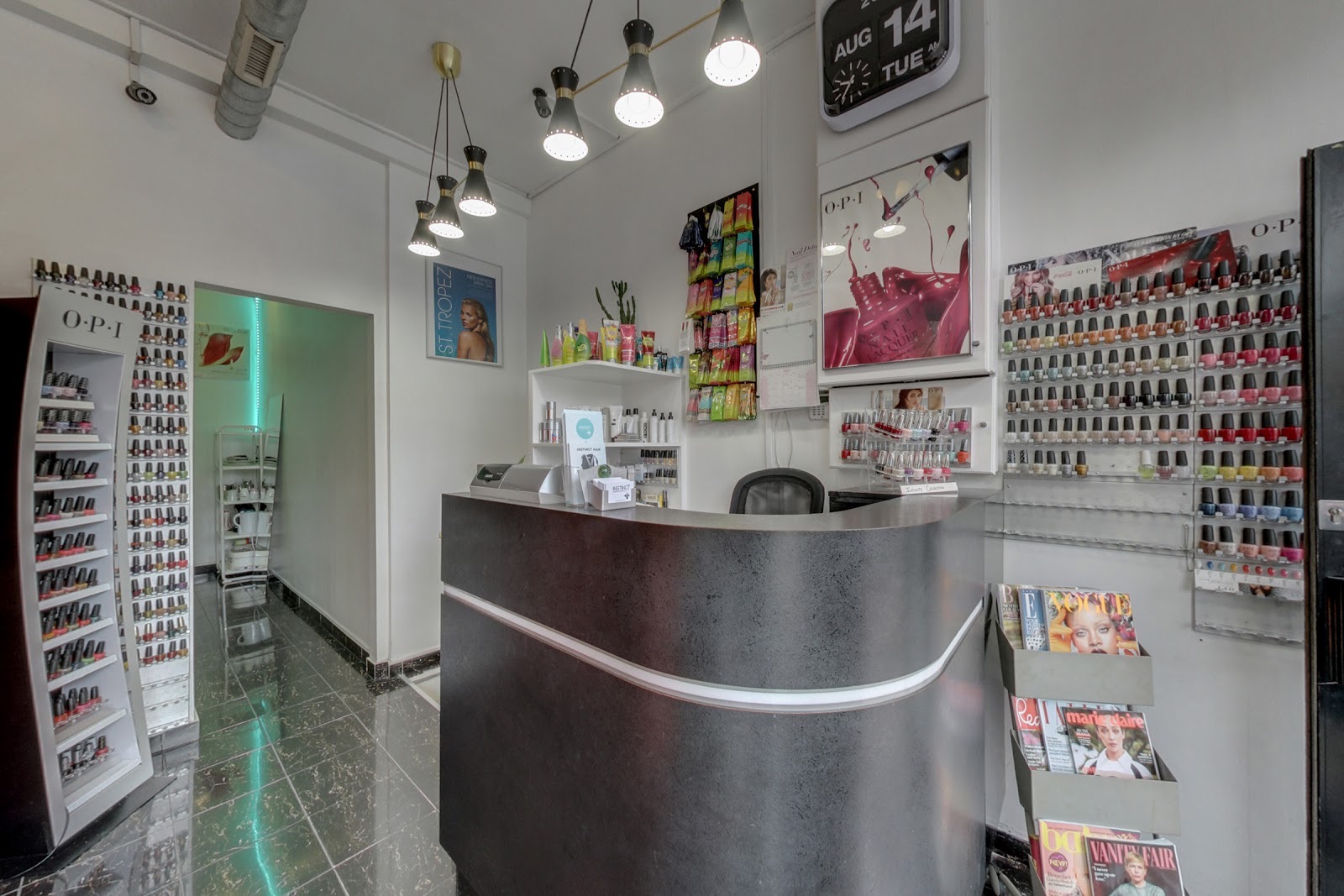Instinct Tanning & Beauty in Highbury London