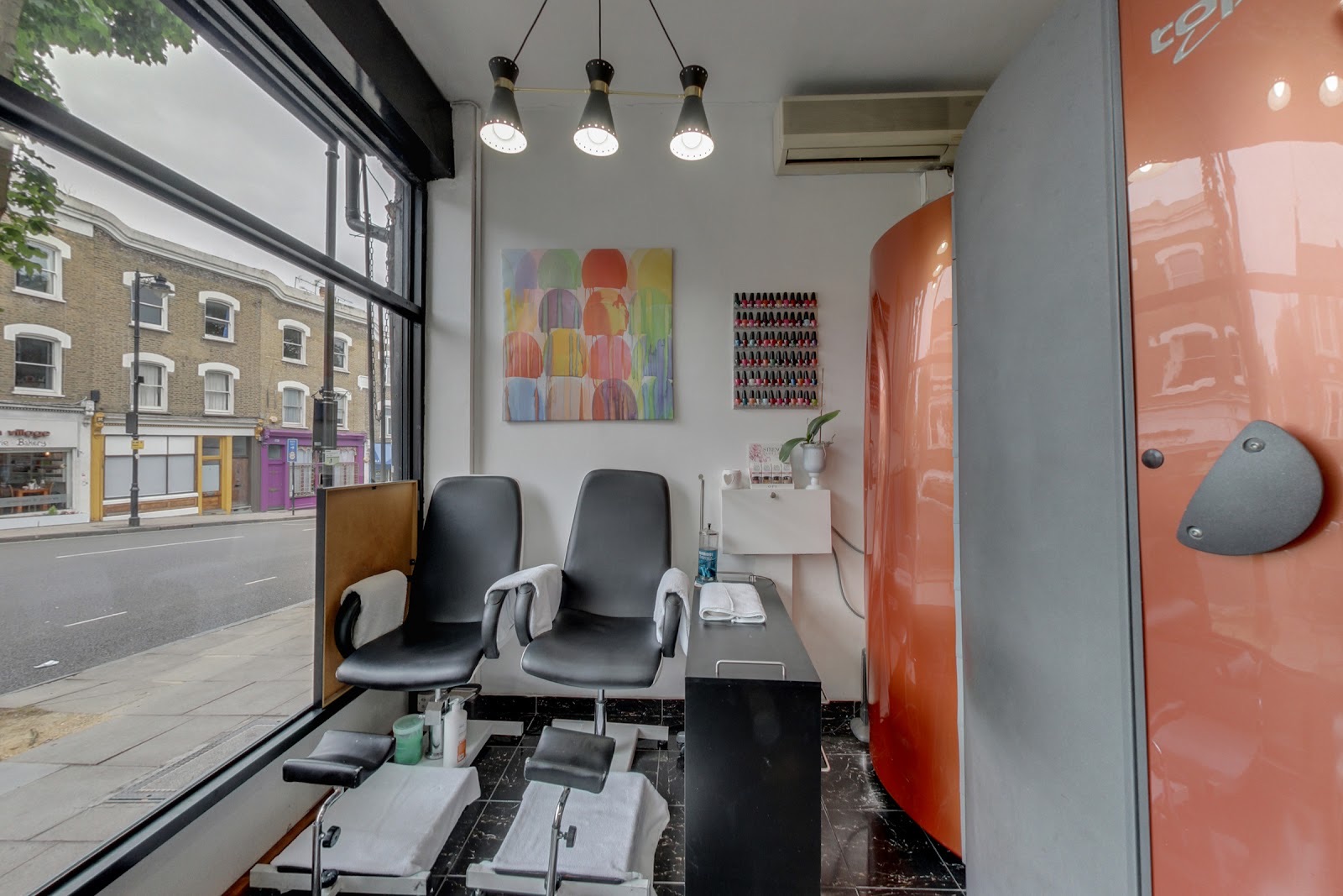 Instinct Tanning & Beauty in Highbury London